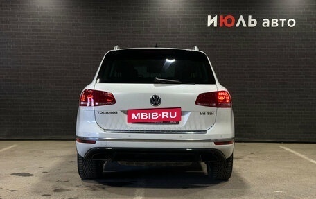 Volkswagen Touareg III, 2015 год, 2 600 000 рублей, 6 фотография