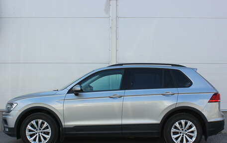 Volkswagen Tiguan II, 2020 год, 2 497 000 рублей, 6 фотография