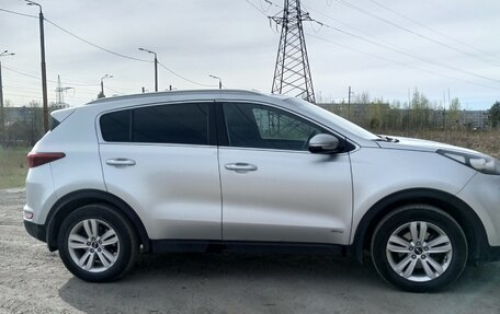 KIA Sportage IV рестайлинг, 2016 год, 1 590 000 рублей, 6 фотография