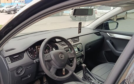 Skoda Octavia, 2015 год, 1 375 000 рублей, 6 фотография