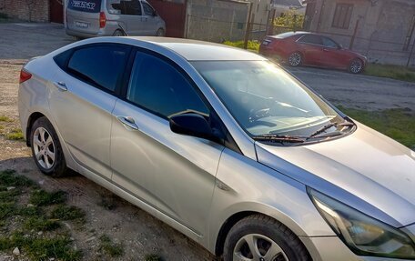 Hyundai Solaris II рестайлинг, 2014 год, 650 000 рублей, 7 фотография