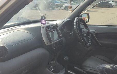Toyota RAV4, 2002 год, 600 000 рублей, 3 фотография