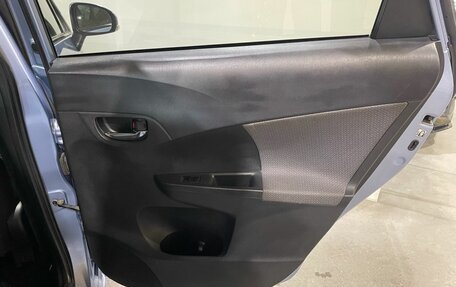 Toyota Ractis II, 2013 год, 800 000 рублей, 14 фотография