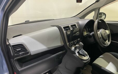 Toyota Ractis II, 2013 год, 800 000 рублей, 24 фотография