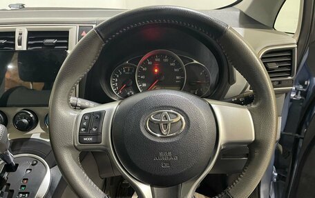 Toyota Ractis II, 2013 год, 800 000 рублей, 26 фотография
