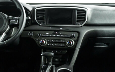 KIA Sportage IV рестайлинг, 2020 год, 2 449 700 рублей, 15 фотография