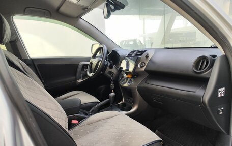 Toyota RAV4, 2012 год, 1 749 000 рублей, 13 фотография