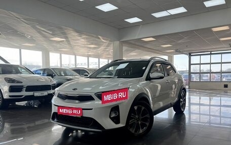 KIA Stonic, 2018 год, 1 695 000 рублей, 1 фотография