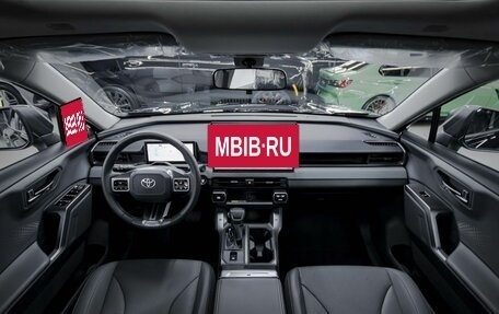 Toyota RAV4, 2026 год, 4 499 000 рублей, 22 фотография