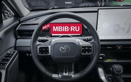 Toyota RAV4, 2026 год, 4 499 000 рублей, 23 фотография