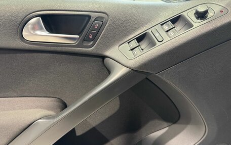 Volkswagen Tiguan I, 2011 год, 1 090 000 рублей, 17 фотография