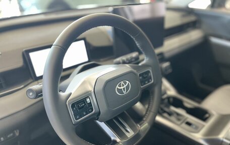 Toyota RAV4, 2026 год, 5 150 000 рублей, 13 фотография