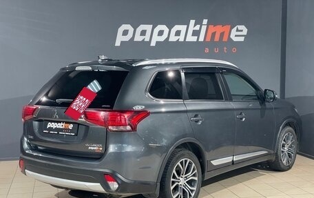 Mitsubishi Outlander III рестайлинг 3, 2017 год, 2 250 000 рублей, 3 фотография