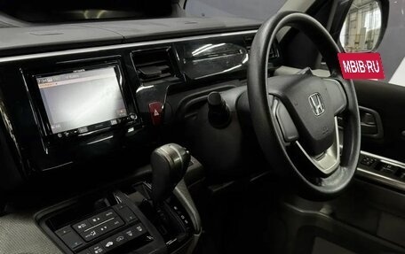 Honda Stepwgn IV, 2018 год, 2 189 900 рублей, 7 фотография