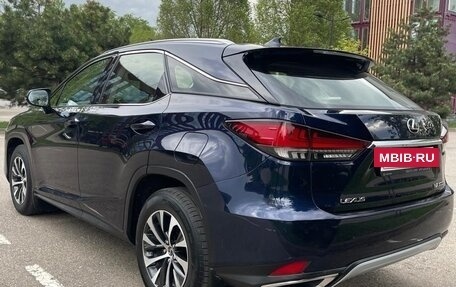 Lexus RX IV рестайлинг, 2020 год, 5 100 000 рублей, 5 фотография