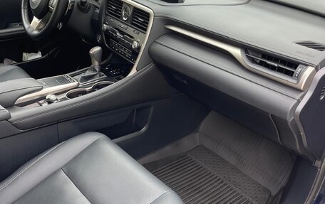 Lexus RX IV рестайлинг, 2020 год, 5 100 000 рублей, 19 фотография