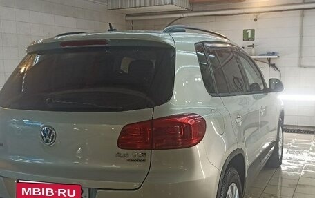 Volkswagen Tiguan I, 2016 год, 2 600 000 рублей, 16 фотография