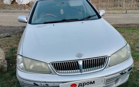 Nissan Sunny N16, 2000 год, 250 000 рублей, 2 фотография