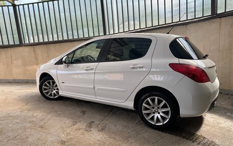 Peugeot 308 II, 2011 год, 415 000 рублей, 3 фотография
