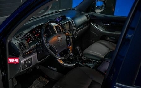 Toyota Land Cruiser Prado 120 рестайлинг, 2008 год, 2 000 000 рублей, 11 фотография