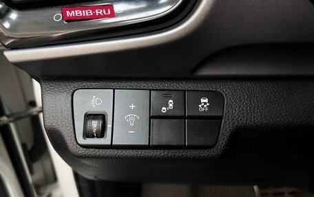 KIA Stonic, 2018 год, 1 695 000 рублей, 17 фотография