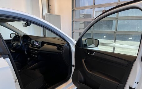 Skoda Rapid II, 2021 год, 1 720 000 рублей, 27 фотография