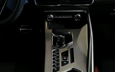 Geely Coolray I, 2023 год, 1 889 000 рублей, 10 фотография