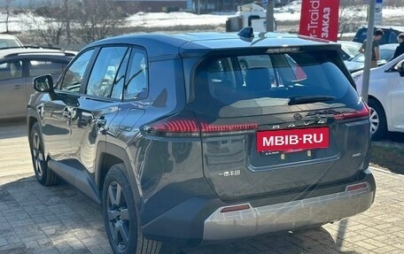 Toyota RAV4, 2025 год, 4 300 000 рублей, 7 фотография