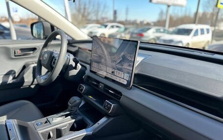 Toyota RAV4, 2025 год, 4 300 000 рублей, 22 фотография