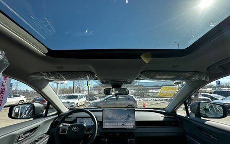 Toyota RAV4, 2025 год, 4 300 000 рублей, 26 фотография