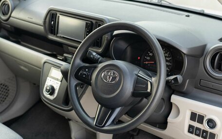 Toyota Passo III, 2017 год, 980 000 рублей, 11 фотография