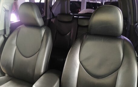 Toyota RAV4, 2011 год, 1 600 000 рублей, 22 фотография
