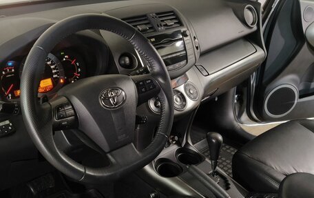 Toyota RAV4, 2011 год, 1 600 000 рублей, 21 фотография