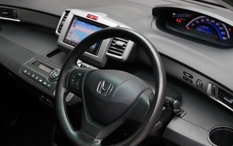 Honda Freed I, 2013 год, 1 170 000 рублей, 8 фотография