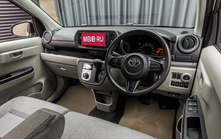 Toyota Passo III, 2018 год, 899 000 рублей, 13 фотография