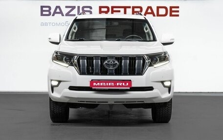Toyota Land Cruiser Prado 150 рестайлинг 2, 2017 год, 4 950 000 рублей, 3 фотография