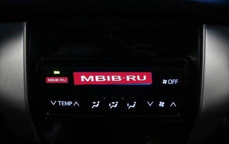 Toyota Land Cruiser Prado 150 рестайлинг 2, 2017 год, 4 950 000 рублей, 21 фотография