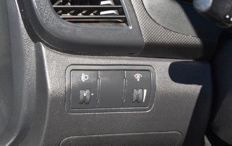Hyundai Solaris II рестайлинг, 2011 год, 679 888 рублей, 15 фотография