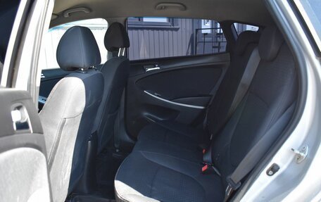 Hyundai Solaris II рестайлинг, 2011 год, 679 888 рублей, 19 фотография