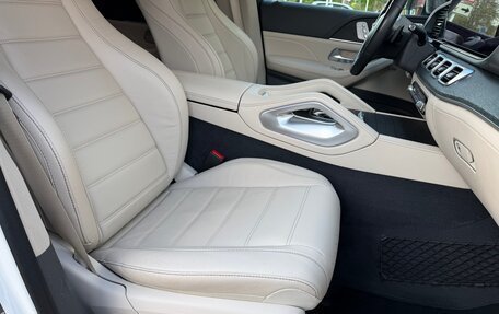 Mercedes-Benz GLS, 2019 год, 5 890 000 рублей, 34 фотография
