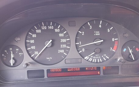 BMW 5 серия, 1997 год, 650 000 рублей, 17 фотография