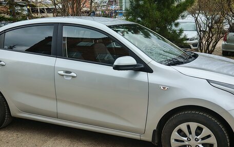 KIA Rio IV, 2019 год, 1 300 000 рублей, 8 фотография