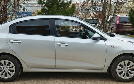 KIA Rio IV, 2019 год, 1 300 000 рублей, 7 фотография