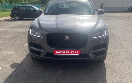 Jaguar F-Pace, 2017 год, 2 200 000 рублей, 10 фотография