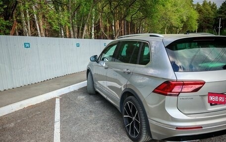Volkswagen Tiguan II, 2020 год, 3 650 000 рублей, 5 фотография