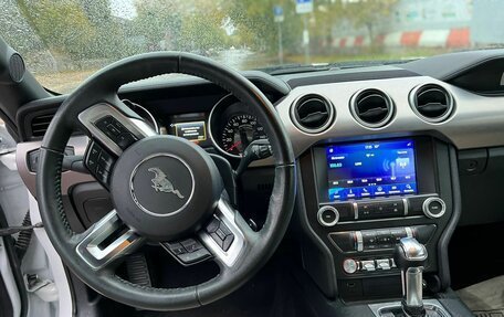 Ford Mustang VI рестайлинг, 2019 год, 3 100 000 рублей, 3 фотография