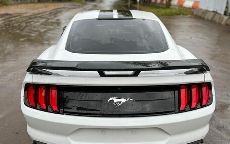 Ford Mustang VI рестайлинг, 2019 год, 3 100 000 рублей, 11 фотография