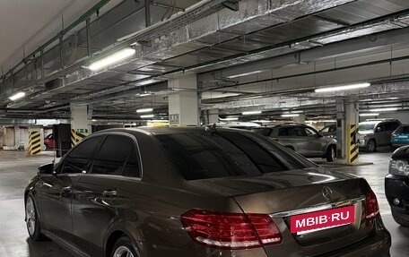 Mercedes-Benz E-Класс, 2013 год, 1 870 000 рублей, 4 фотография