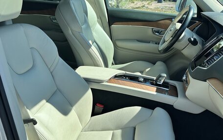 Volvo XC90 II рестайлинг, 2021 год, 4 090 000 рублей, 10 фотография