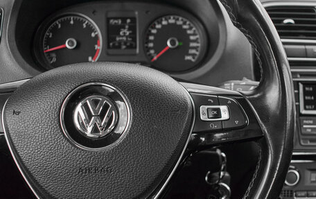 Volkswagen Polo VI (EU Market), 2017 год, 1 225 000 рублей, 14 фотография